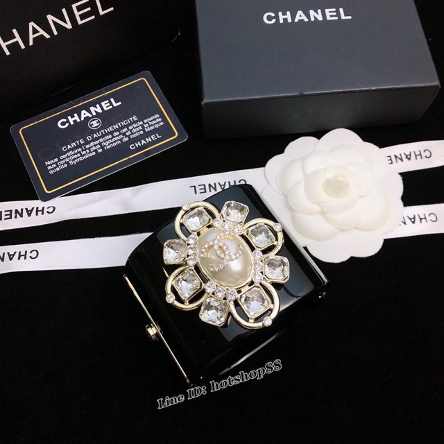 Chanel專櫃2022新款香奈兒寬版透明樹脂手鐲 zgb3028